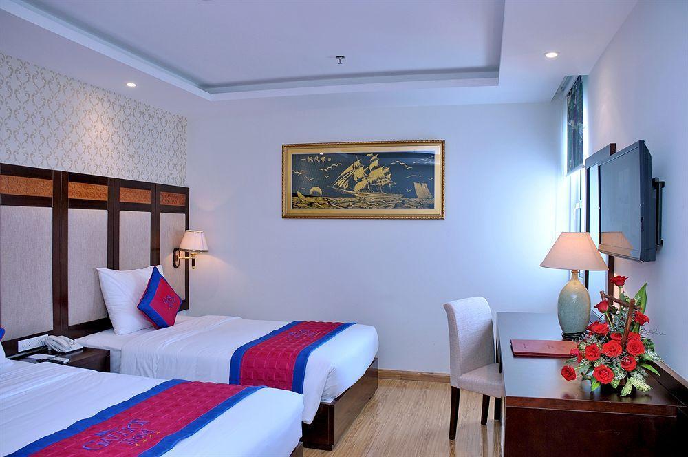 Galliot Khách sạn Nha Trang